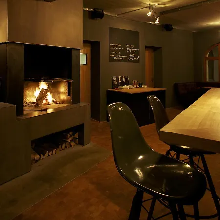 Arena Hotel 3*