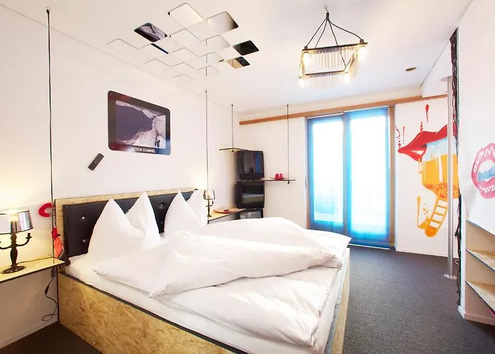 Arena Hotel 3*