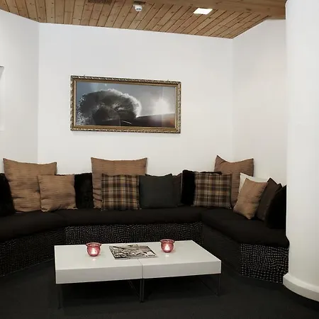 Hotel Arena 3*