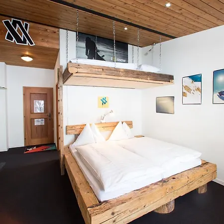 Hotel Arena 3*